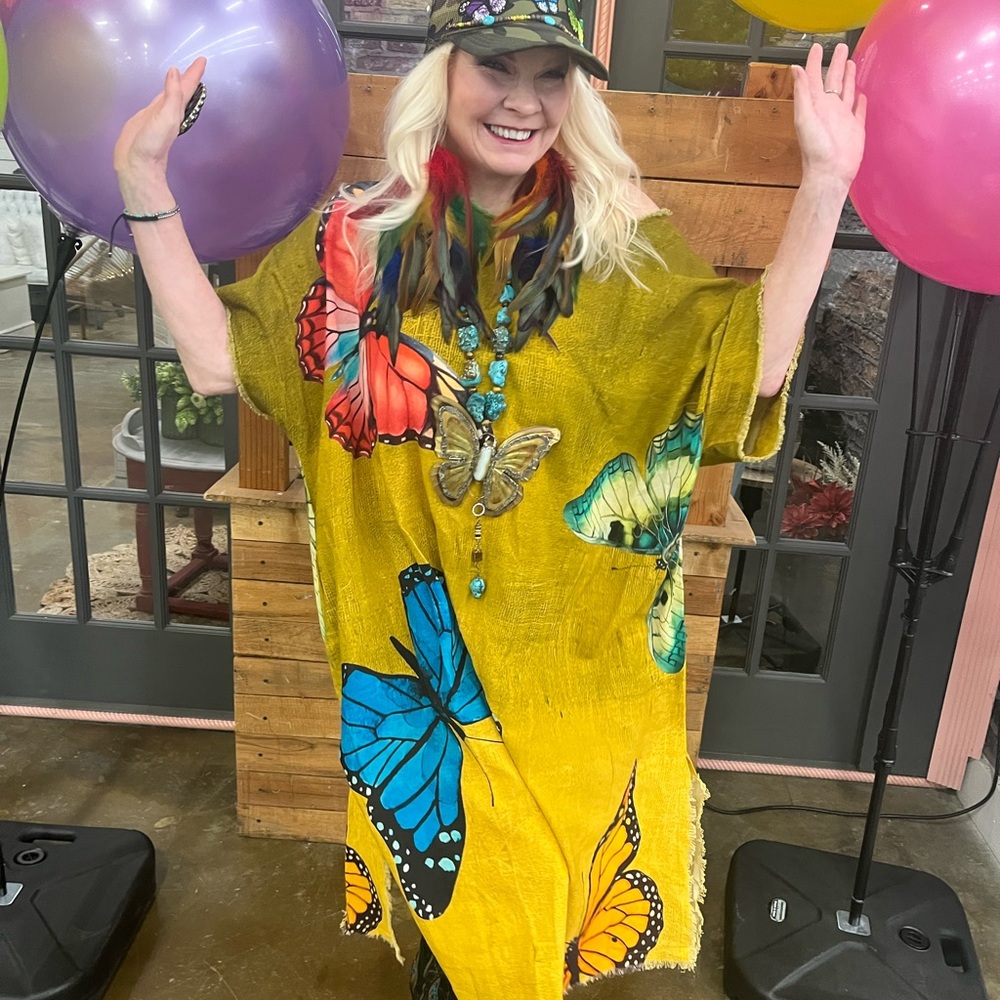 Colorful Butterfly Tunic - Picture 2 of 4